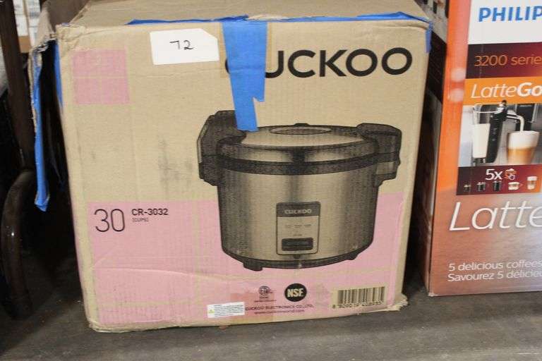 CUCKOO CR-3032 COMMERCIAL LARGE CAPACITY ELECTRIC RICE COOKER & WARMER WITH 30 CUP & 60 CUP