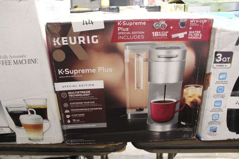 KEURIG K-SUPREME PLUS SPECIAL EDITION 18 K-CUP PODS SINGLE SERVE COFFEE MAKER