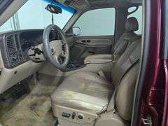 2005 GMC YUKON DENALI VIN# 1GKEK63U45J131861 HAS KEY HAS TITLE RUNS AN DRIVES