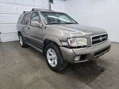 2002 NISSAN PATHFINDER VIN# JN8DR09X92W656337 HAS KEY HAS TITLE RUNS AN DRIVES