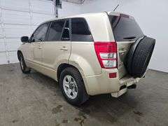 2009 SUZUKI GRAND VITARA VIN# JS3TE941484102980 HAS KEY HAS TITLE