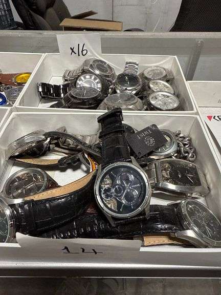 LOT OF ASSORTED DESIGNER FOSSIL WATCHES