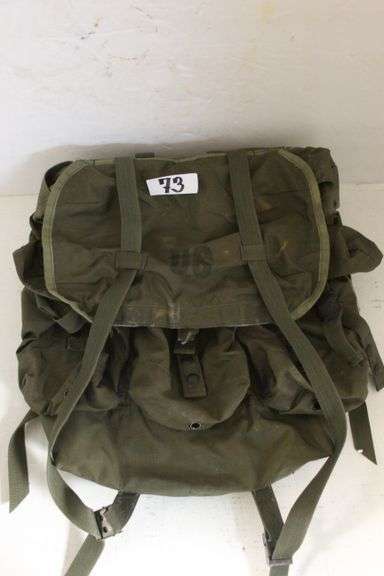 ARMY FIELD PACK COMBAT NYLON LC. MEDIUM DSA: 100-76-C-1393  8465-01-019-9102