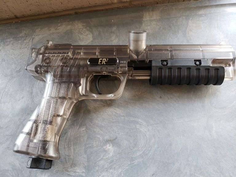 PAINTBALL GUN