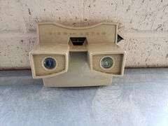VIEW MASTER