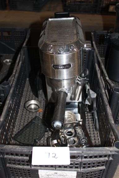 DELONGHI STAINLESS STEEL ESPRESSO MACHINE EC685M