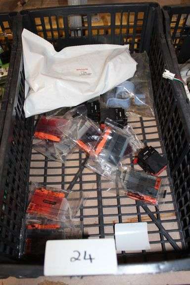 INDUSTRIAL COMPONENTS INCLUDING HONEYWELL 14CE31-N-42 ; OMRON A22-01 ; INK CARTS AND MOUNTING U-BRACKETS