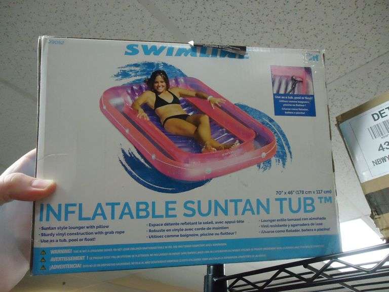 SWIMLINE INFLATIBLE SUNTAN TUB