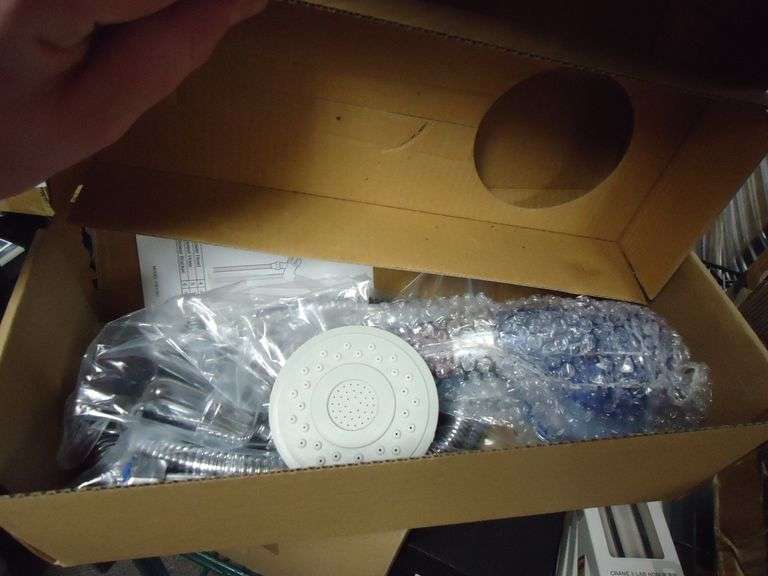 NEW! LUXSEG SHOWER HEAD