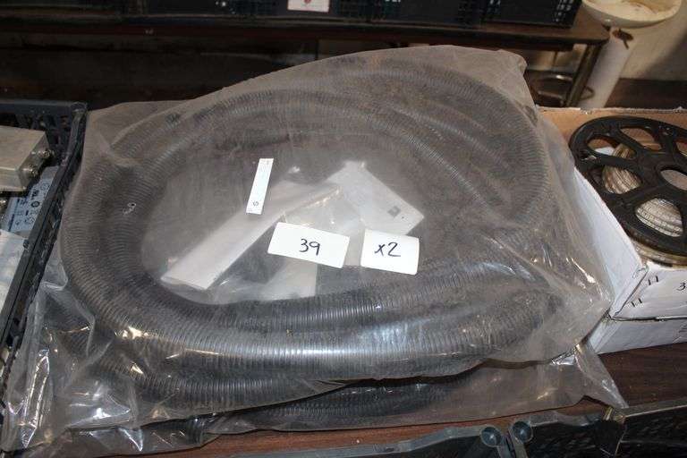 TE FGSB-MEX1-C-15F  2x2 ADA S N BLACK TUBING WITH MOUNTING HARDWARE