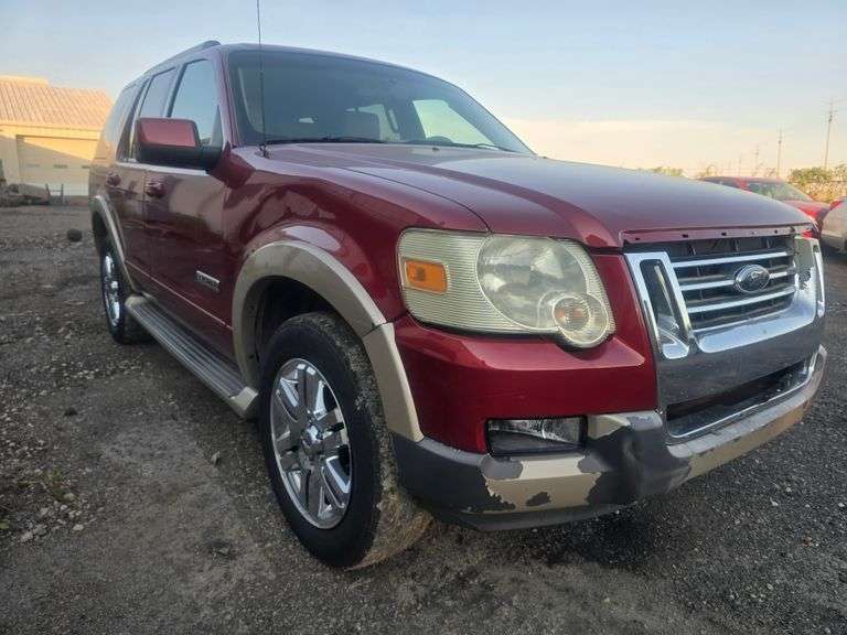2006 FORD EXPLORER HAS KEY HAS TITLE RUNS&DRIVES SEE DESCRIPTION