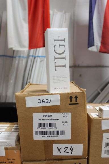 TIGI COSMETICS 764027 PRO BRUSH CLEANSER 8.45FL OZ