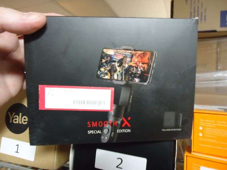 ZHIYUN SMOOTH X SMART PHONE GIMBLE