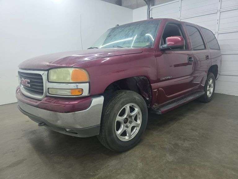 2005 GMC YUKON DEANLI HAS KEY HAS TITLE RUNS&DRIVES (REPOSSESSION)