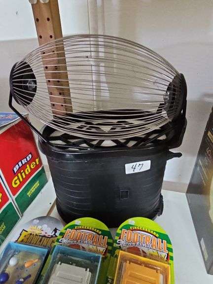 LARGE AIR FILTER IN PLASTIC HOUSING 16MTA18KJ WITH SPINNING BASKET INCLD.