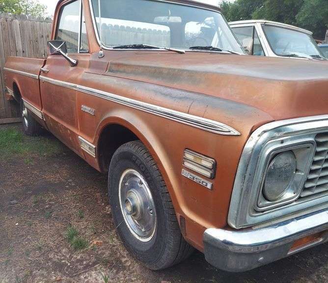 1972 CHEVY C10 HAS KEY HAS TITLE RUNS&DRIVES