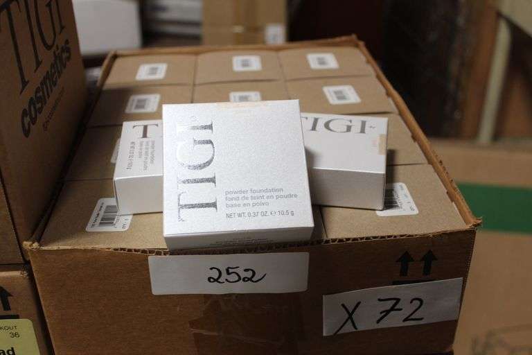 TIGI COSMETICS 764015 PURE POWDER FOUNDATION .37OZ