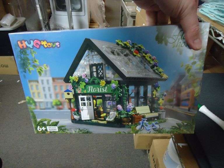 NEW! HYGTOYS FLOWER HOUSE LEGO-LIKE BLOCK SET