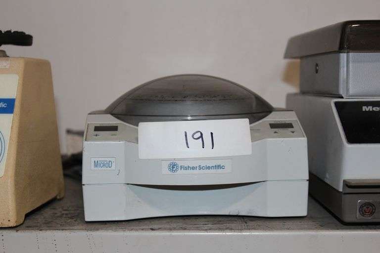FISHER SCIENTIFIC MICROD M0004861 MICROCENTRIFUGE