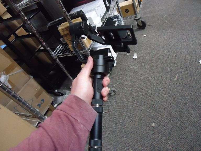 ZHIYUN GAMERA GIMBAL ONLY. PARTS OR REPAIR