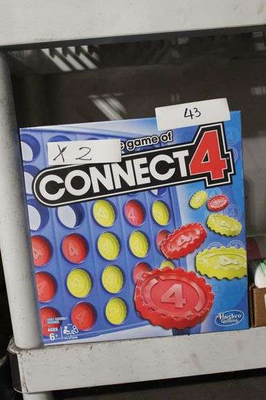 HASBRO THE CLASSIC GAME OF CONNECT 4