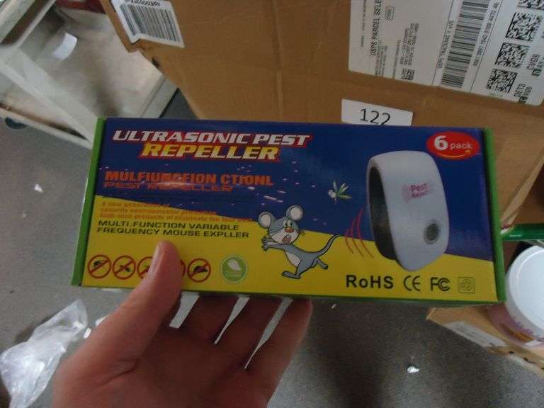 NEW! ULTRASONIC PEST REPELLER 6-PACK