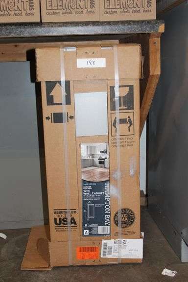 HAMPTON BAY SHAKER DOVE GRAY WALL CABINET 1002 557 893