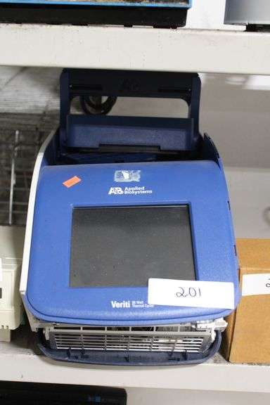 APPLIED BIOSYSTEMS VERITI 96 WELL THERMAL CYCLER
