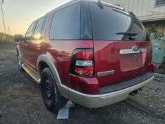 2006 FORD EXPLORER HAS KEY HAS TITLE RUNS&DRIVES SEE DESCRIPTION