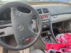 2003 MERCEDES CLK320 HAS KEY HAS TITLE RUNS&DRIVES (REPOSSESSION)