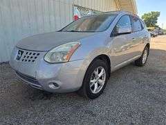 2010 NISSAN ROGUE HAS KEY HAS TITLE RUNS&DRIVES (REPOSSESSION)