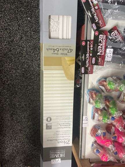 HOME DECORATORS COLLECTION 2.5" PREMIUM FAUX WOOD BLINDS 47" X 64" WHITE COLOR, CAN BE CUSTOM CUT, 389271