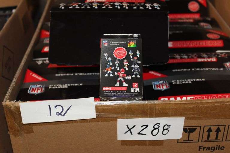 Nfl Game Changers 2" Collectible Figures Series 1 Mystery Packaging