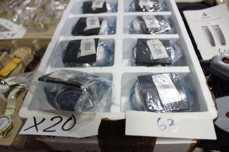 Adidas Adp1012 Sports Watch Retail $150 Each Individually Wrapped With Tags