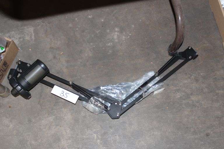 Adjustable Microphone Boom Arm