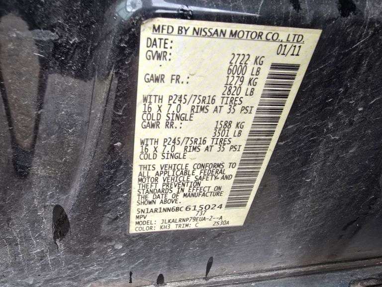 2011 NISSAN PATHFINDER HAS KEY HAS TITLE RUNS&DRIVES