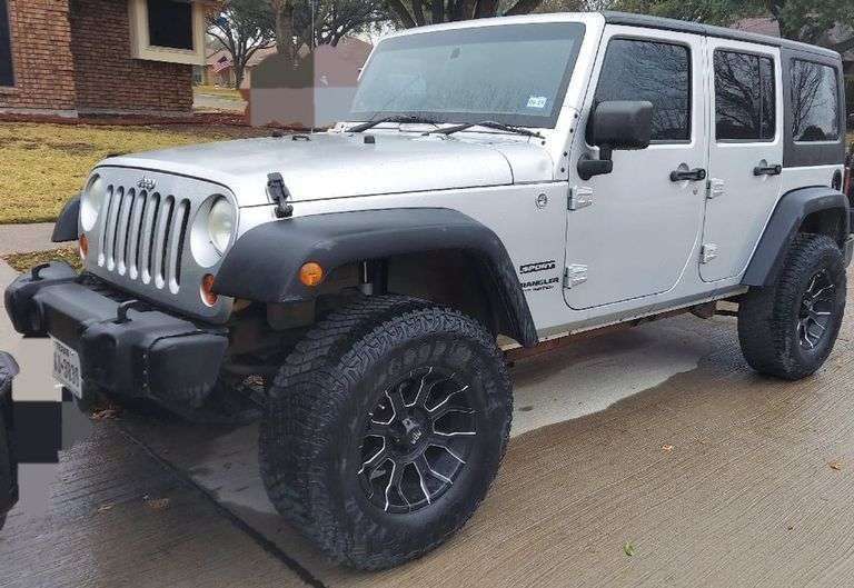 2011 JEEP WRANGLER RHD HAS KEY HAS TITLE RUNS&DRIVES