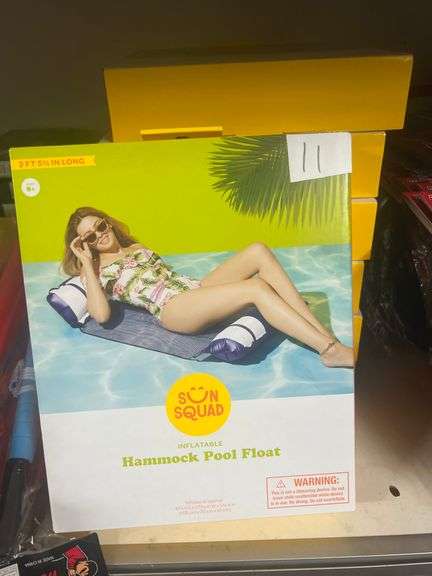 SUN SQUAD INFLATABLE HAMMOCK POOL FLOAT, TOTAL SIZE 41-1/4"X 27-9/16" X 5.5"