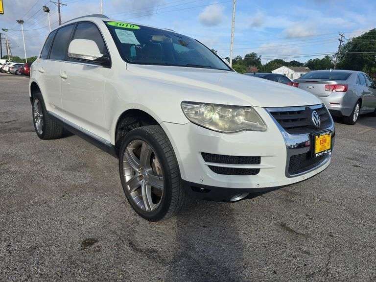 2010 VW TOUAREG HAS KEY HAS TITLE RUNS&DRIVES