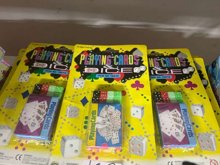 MINI PLAYING CARDS AND DICE SET