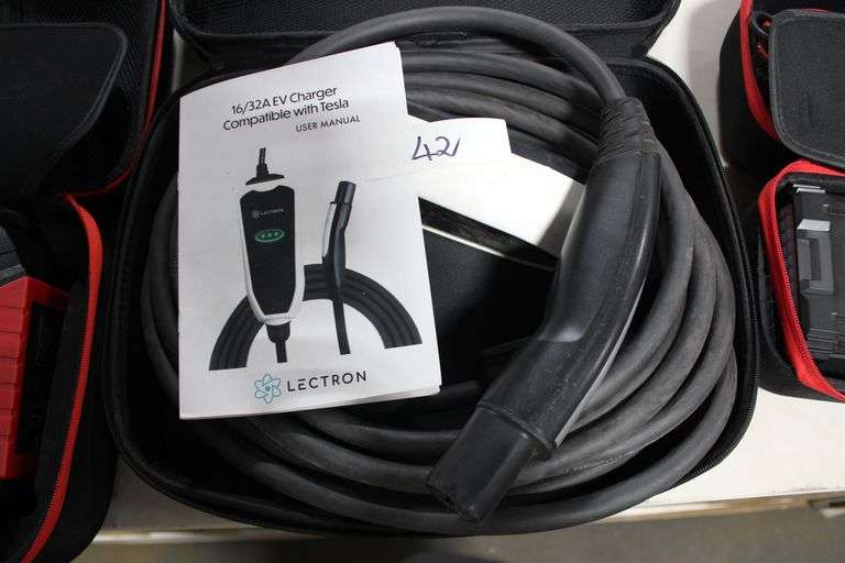Lectron 16/32A Ev Charger Compatible With Tesla