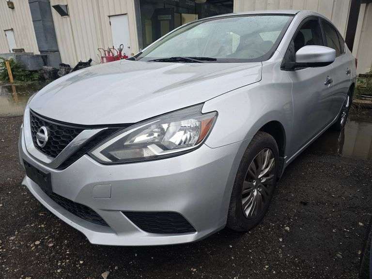 2016 NISSAN SENTRA HAS KEY HAS TITLE RUNS&DRIVES