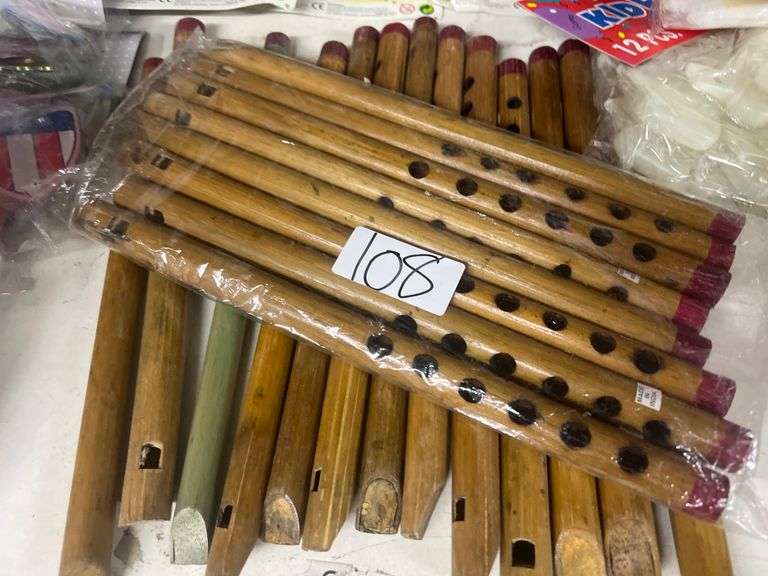 WOODEN MUSICAL INSTRUMENT TOY