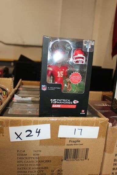 Excite Nfl 6" Collectible Figurine, Kansas City Chiefs #15 Patrick Mahomes #8788 With (2) Limited Edition Variant Color Figures Included In Count