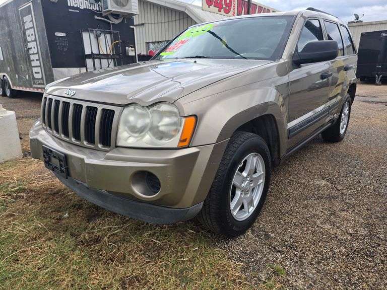 2006 JEEP CHEROKEE HAS KEY HAS TITLE RUNS&DRIVES