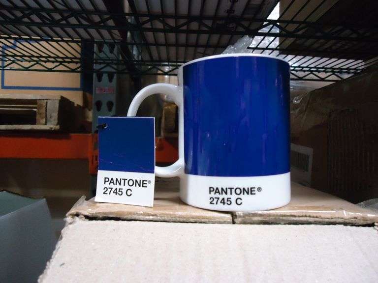 NEW! PANTONE COFFEE MUG IN VIOLET 2745C