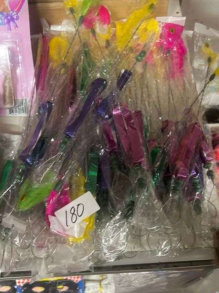 APROX 12" CAT TOY WITH FEATHER AND FOIL ENDS