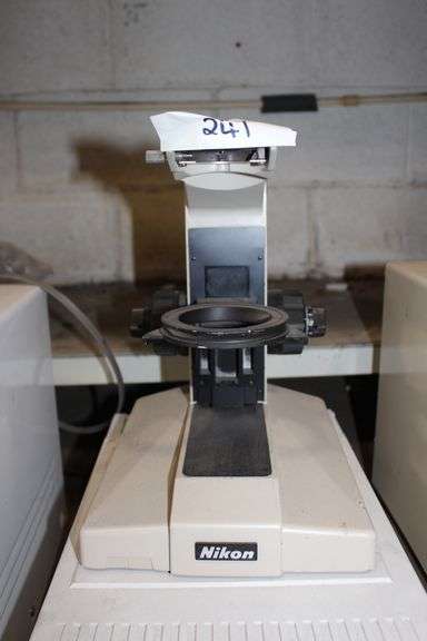 Nikon Microscope Holder