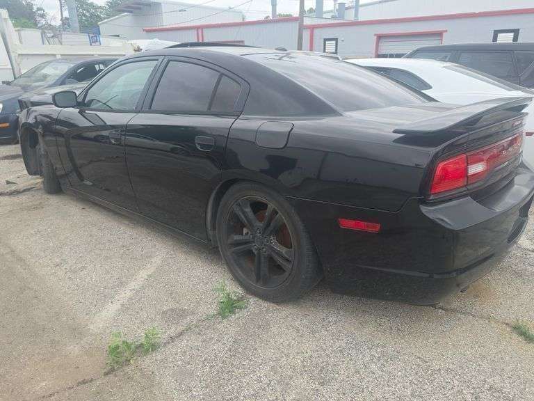 2013 DODGE CHARGER NO KEY HAS TITLE