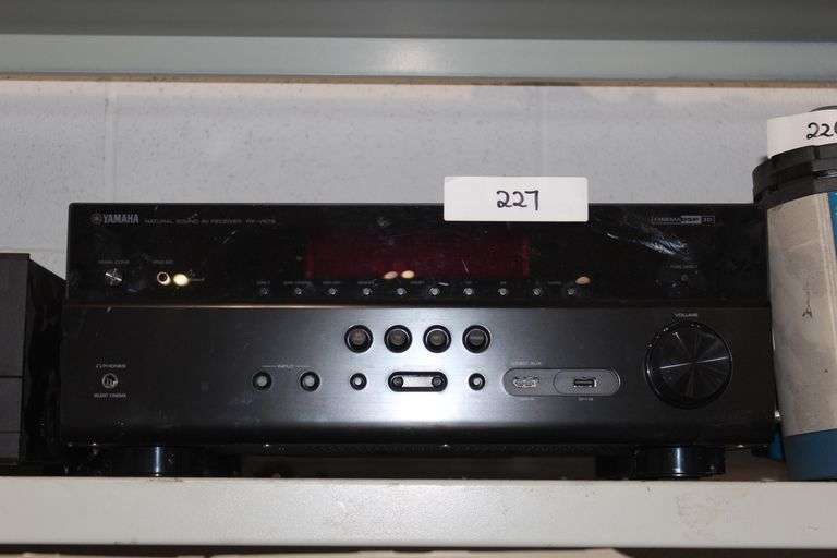Yamaha Natural Sound AV Receiver Model No. RX-V679